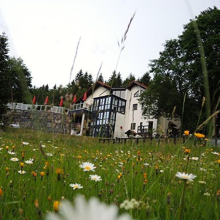 Gastinger Hotel-Restaurant Schmiedefeld am Rennsteig Buitenkant foto