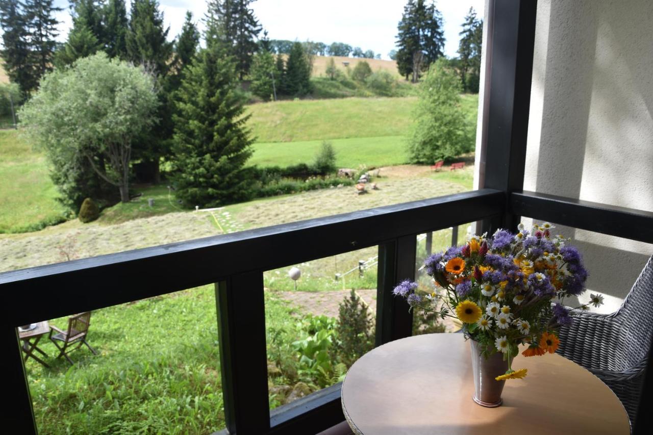 Gastinger Hotel-Restaurant Schmiedefeld am Rennsteig Buitenkant foto